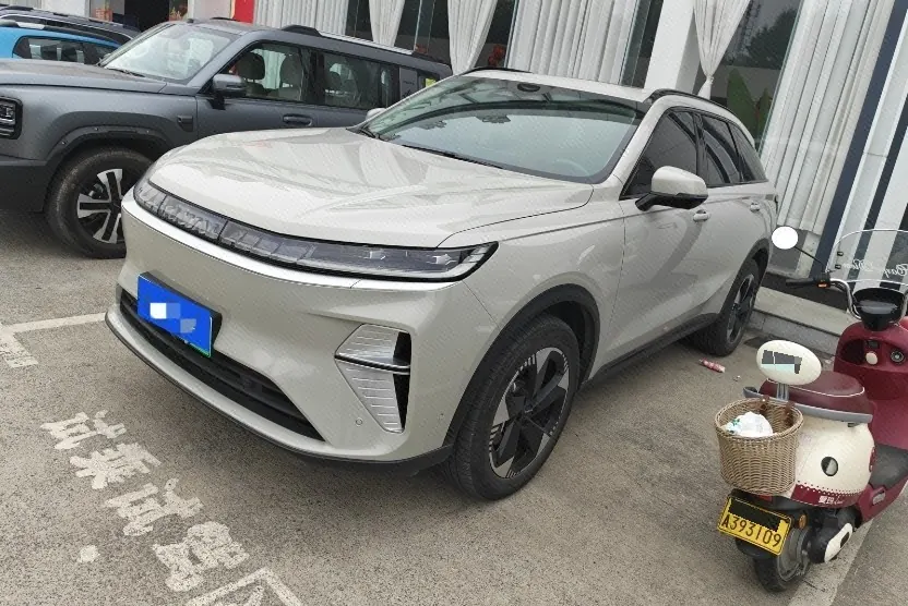 Haval 2025 Xiaolong MAX 1.5 Hi 4 165 Ultra Smart Driving Edition Automatic Gear - View 1