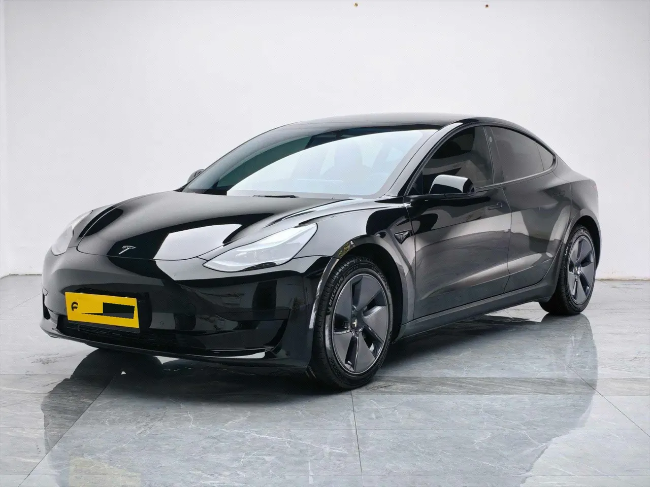 Открыть галерею: Tesla 2022 Model 3 rear-wheel drive version of automatic transmission