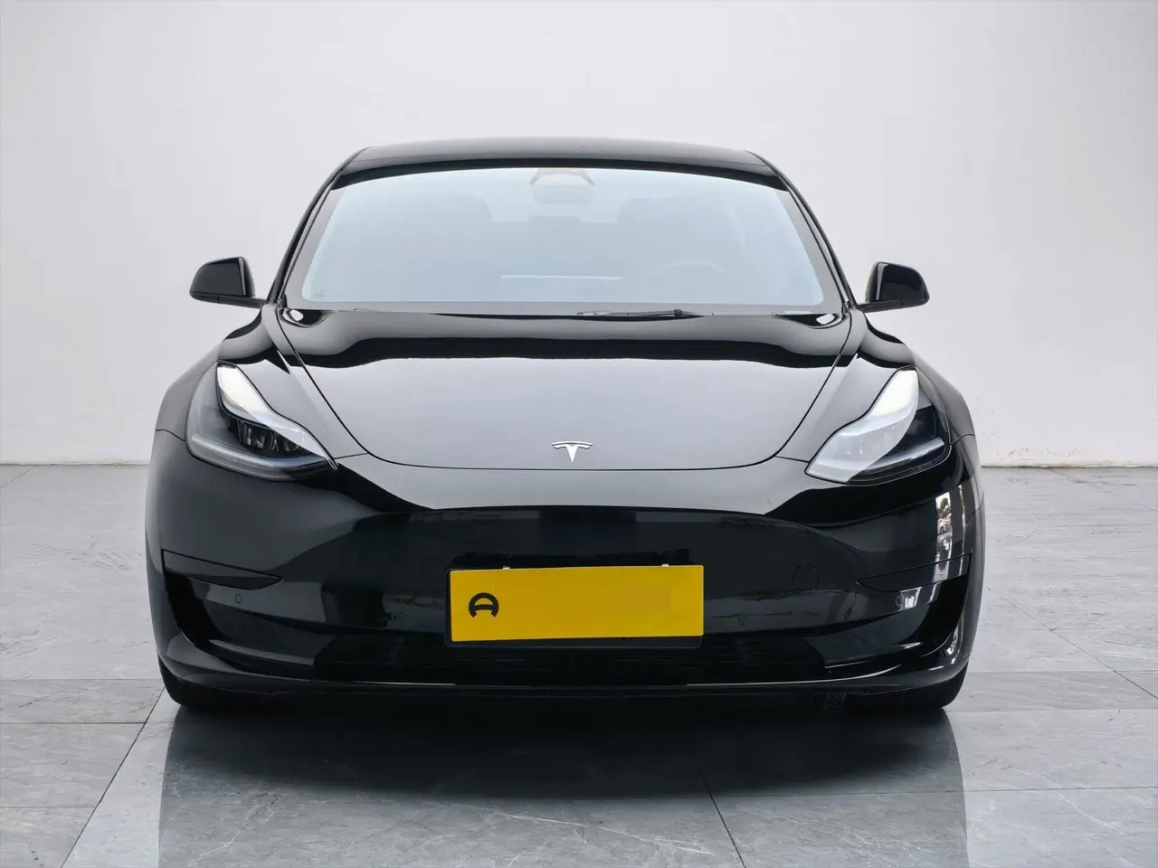 Tesla 2022 Model 3 rear-wheel drive version of automatic transmission 2
