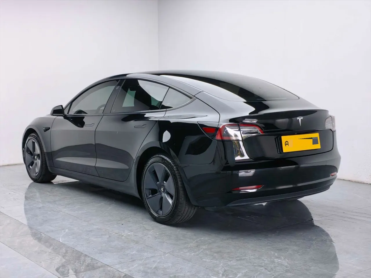Tesla 2022 Model 3 rear-wheel drive version of automatic transmission 4