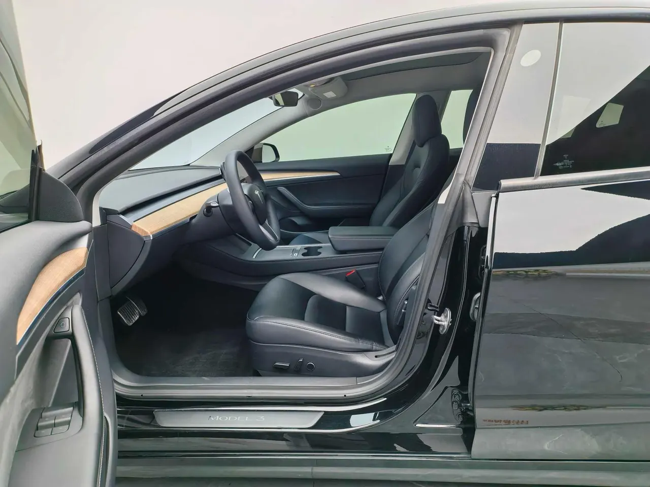 Tesla 2022 Model 3 rear-wheel drive version of automatic transmission 6