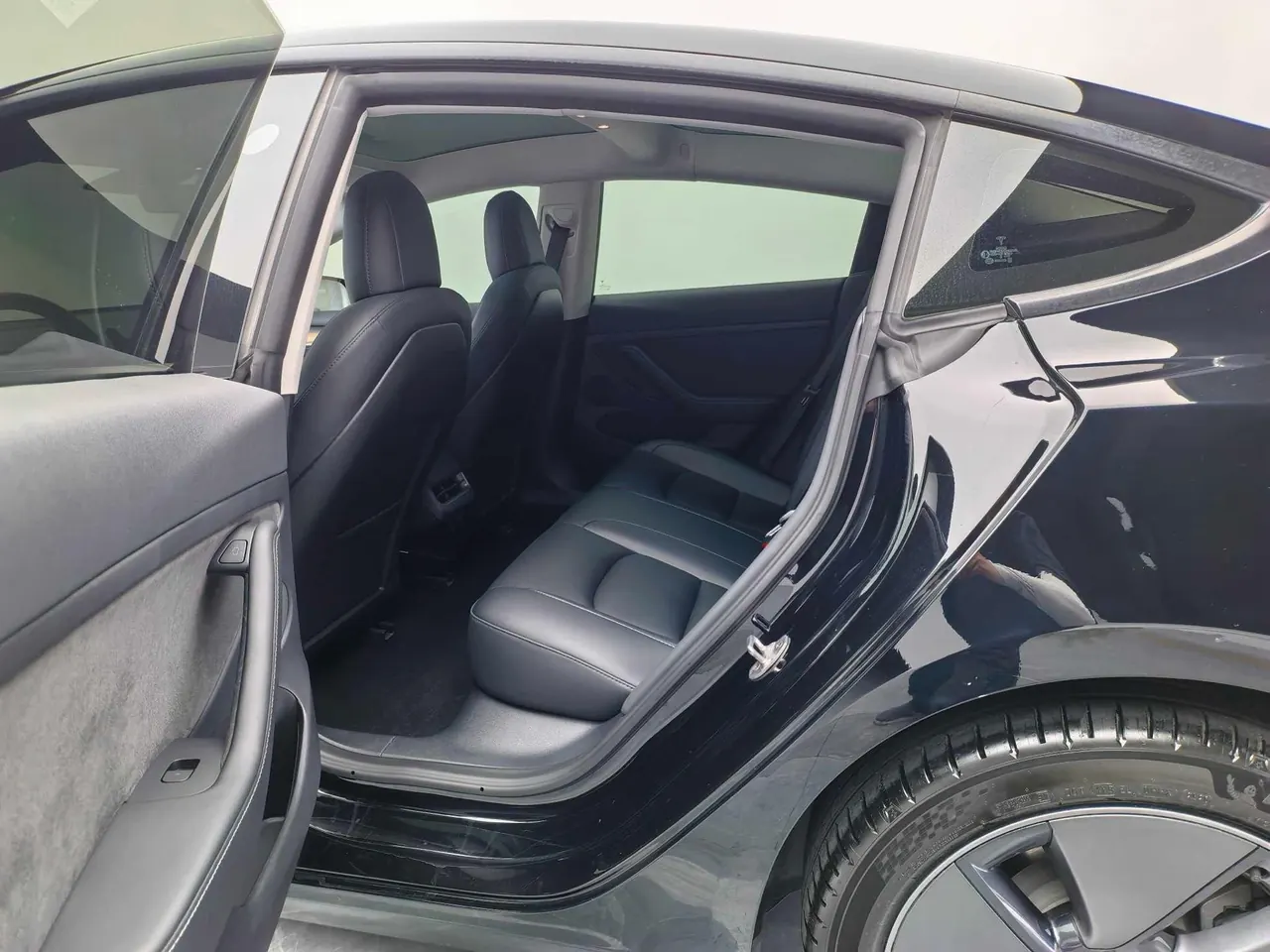 Tesla 2022 Model 3 rear-wheel drive version of automatic transmission 7