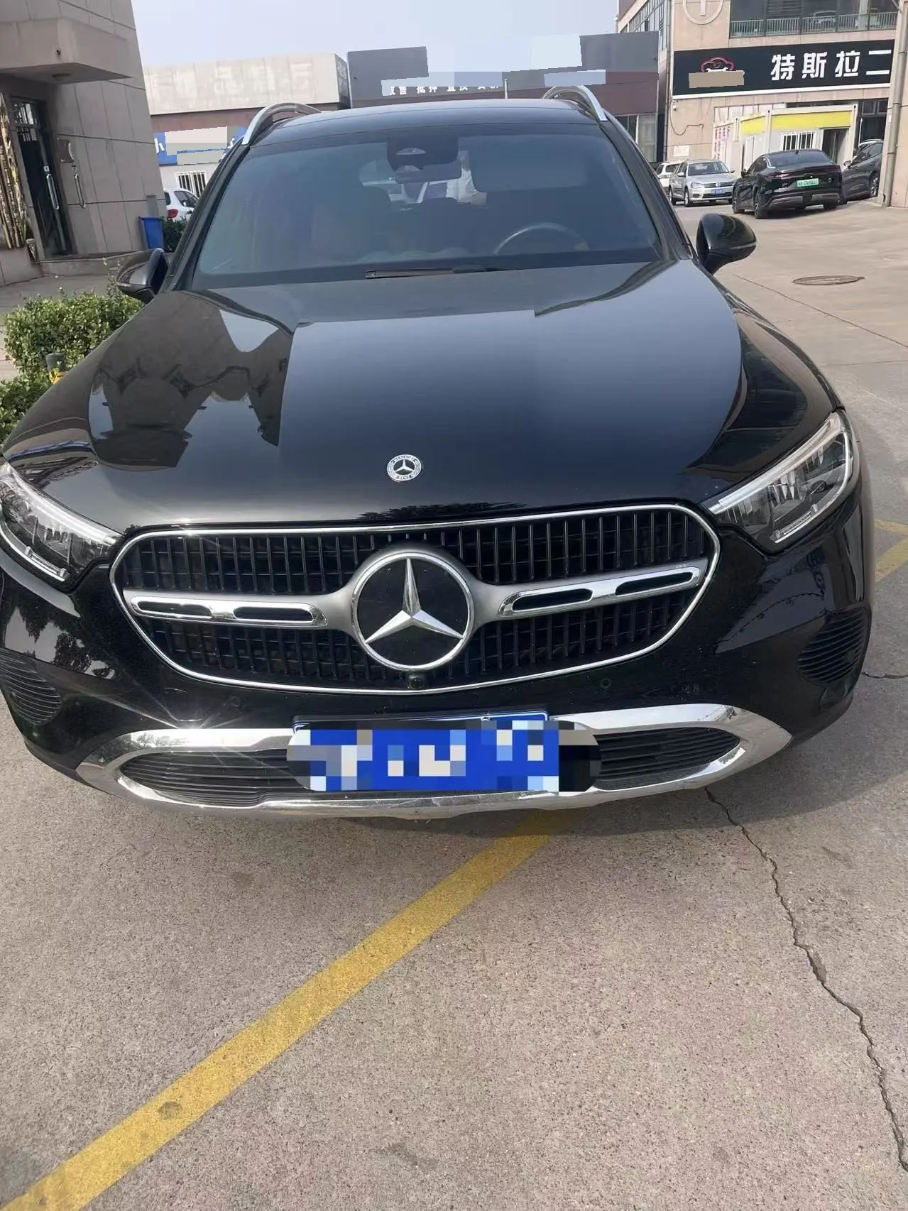 Mercedes Benz 2023 GLC 260 L 4MATIC 48V 2.0T Dynamic 5-seat Automatic Gear 2