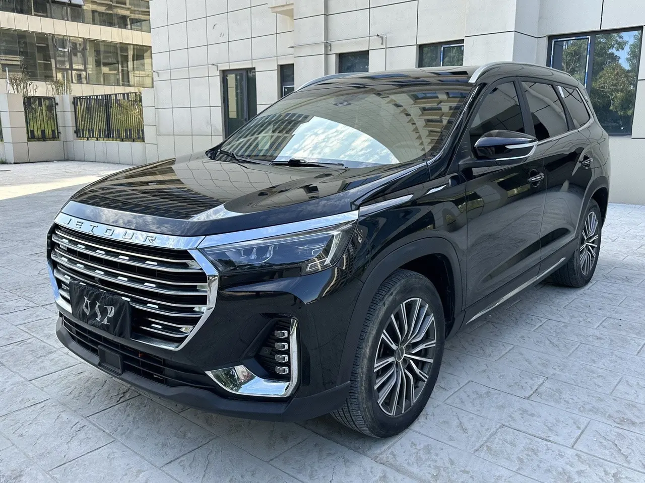 Открыть галерею: Jetour 2023 X90 PLUS 1.6TD Villa 7 (changed) automatic gear