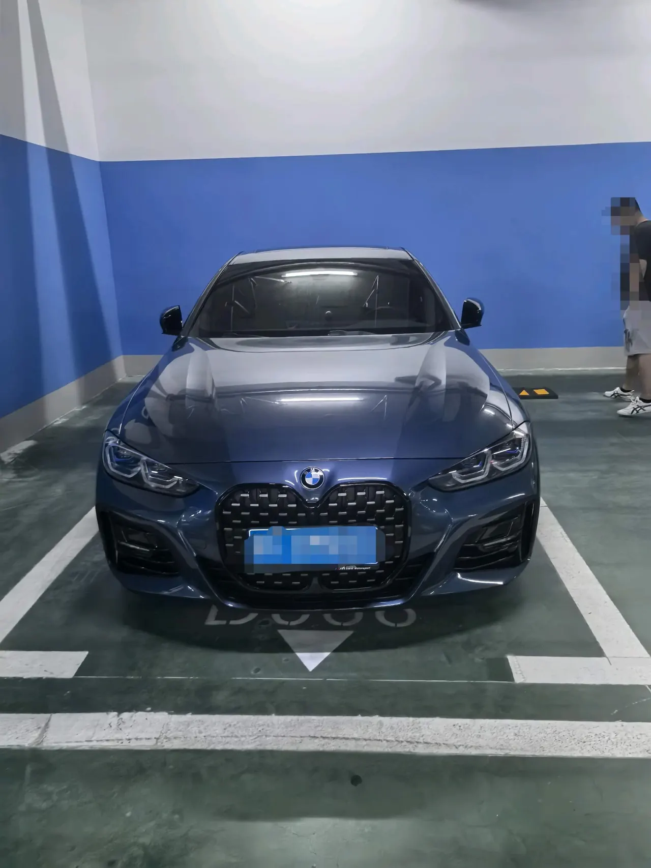 BMW 4 Series (Imported) 2023 425i Coupe 2.0T M Sports Obsidian Night Suit Automatic Gear 2
