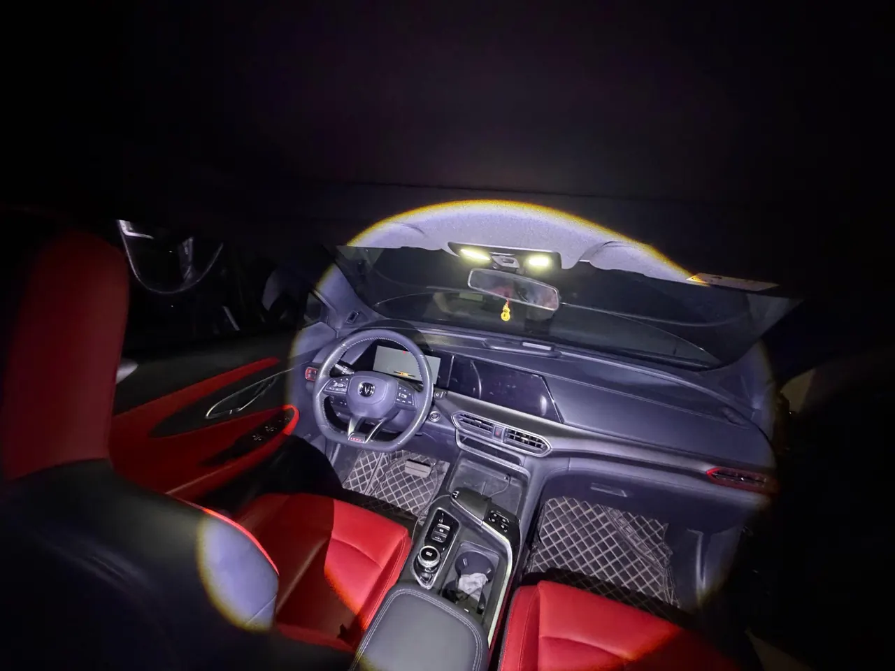 ChangAn 2020 UNI-T 1.5T honorable automatic gear 6