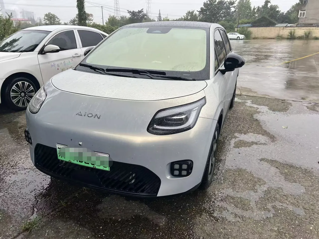 GAC Aion 2025 AION UT 420 Smart Edition Automatic Gear 2