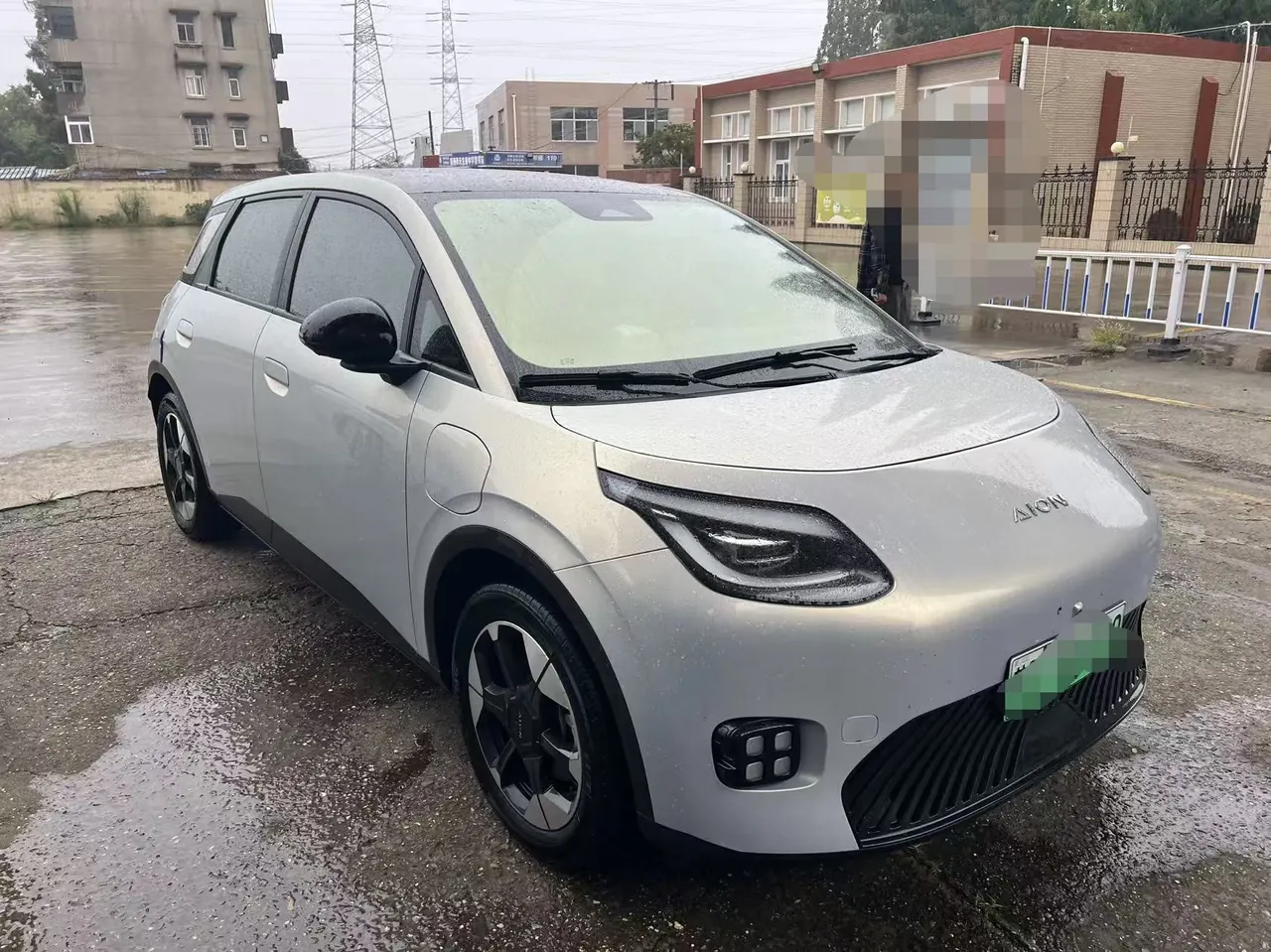 GAC Aion 2025 AION UT 420 Smart Edition Automatic Gear 3