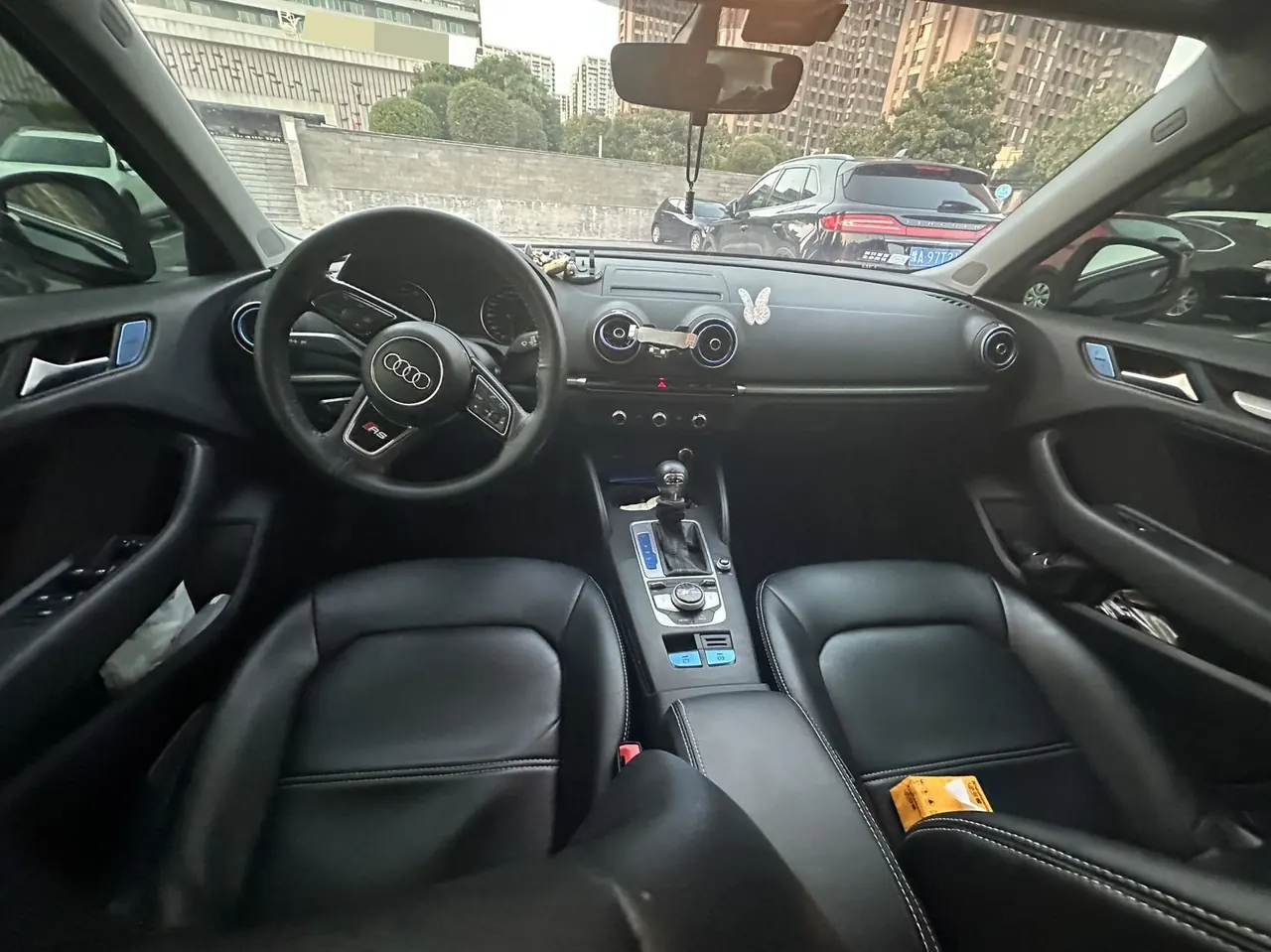 Audi 2020 A3 Sportback 1.4TFSI 35TFSI aggressive automatic gear 4