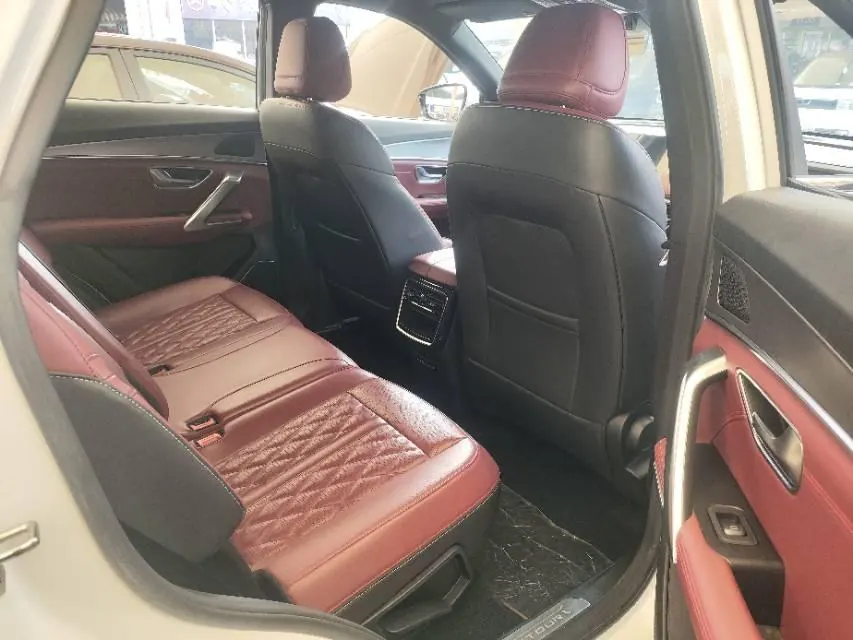 Jetour 2025 X70 PLUS 1.5T Deluxe Surging Edition 5-seat Automatic Gear 5