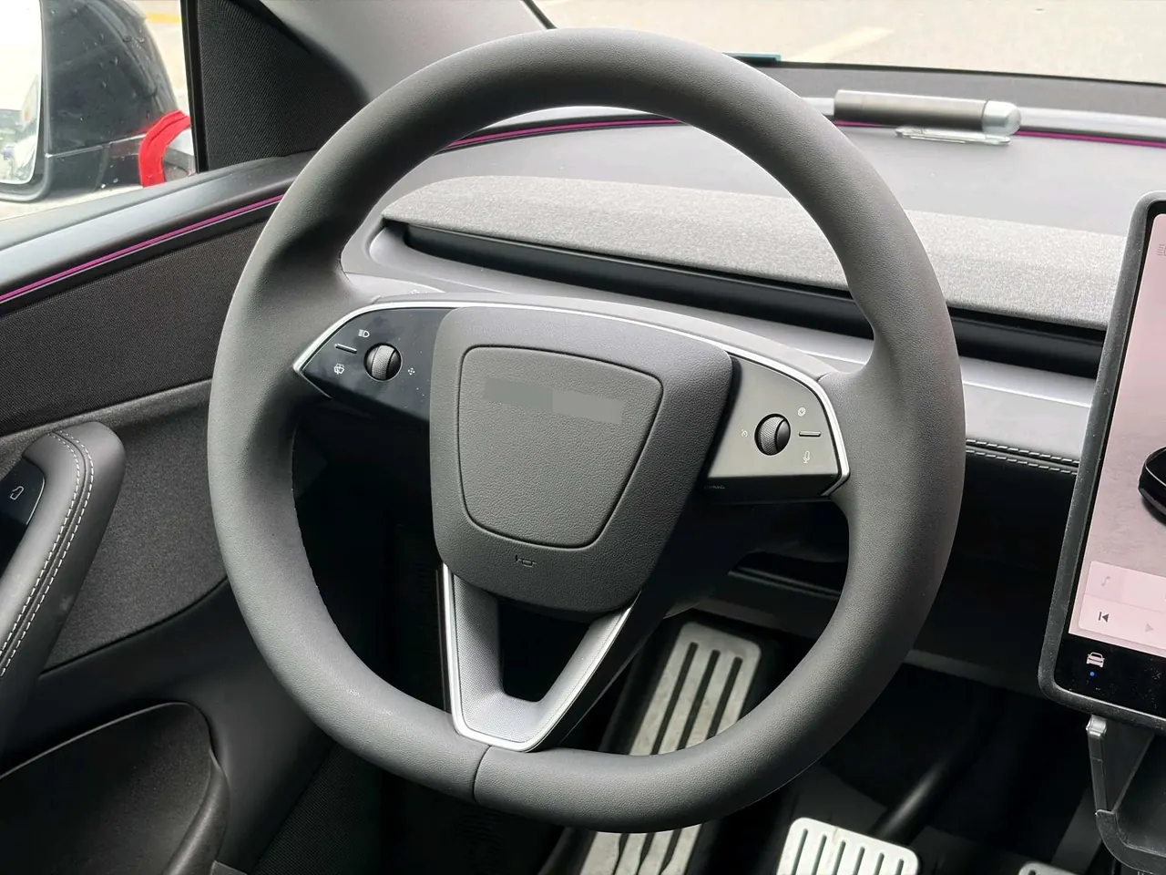 Tesla 2025 Model Y rear-wheel drive version automatic transmission 8