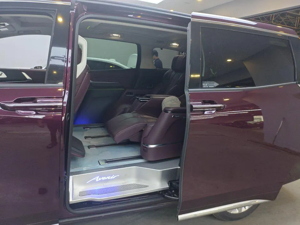 Buick 2023 Century 48V 2.0T Yunshi Edition 7-seat Automatic Gear 5