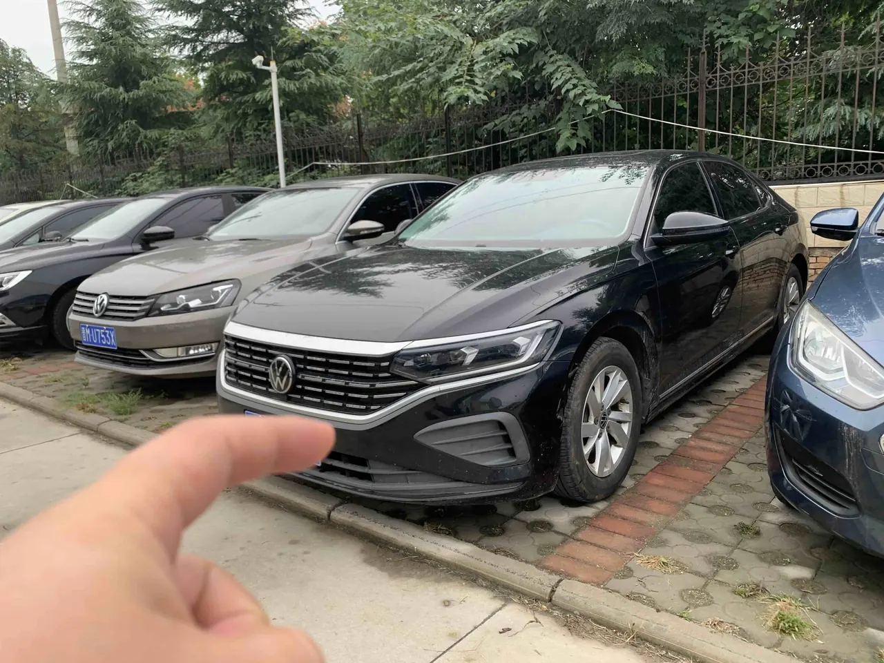 Open image lightbox: Volkswagen 2023 Passat 1.4TSI 280TSI Business Edition Automatic