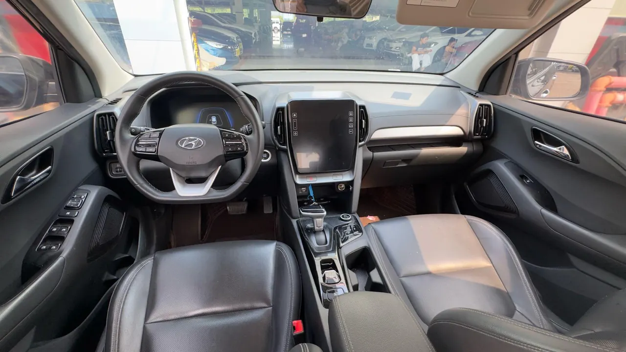 Hyundai 2021 ix35 2.0 GLS Two-Drive Leading Edition Automatic Gear 4