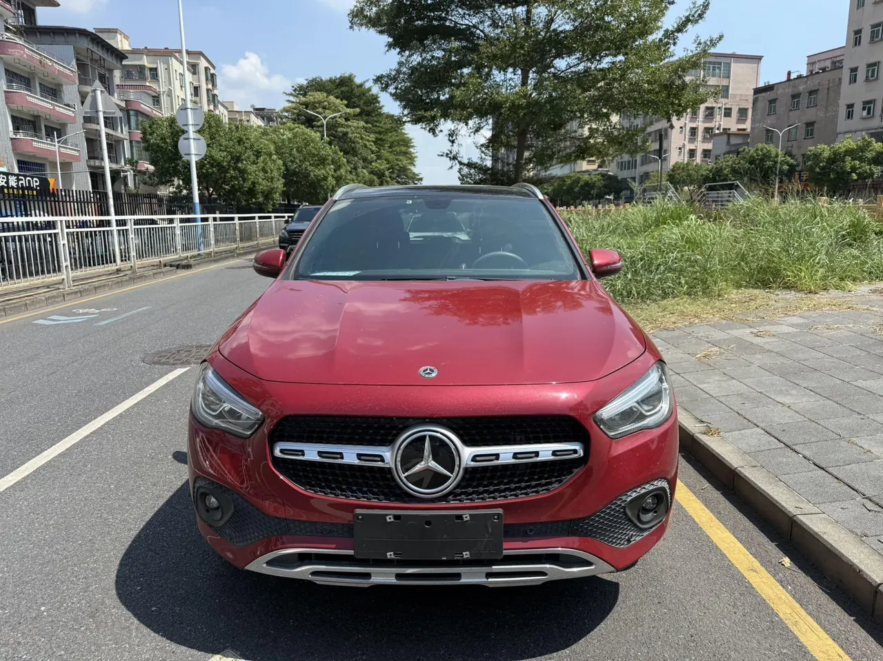 Mercedes Benz 2020 GLA 200 1.3T automatic gear 2