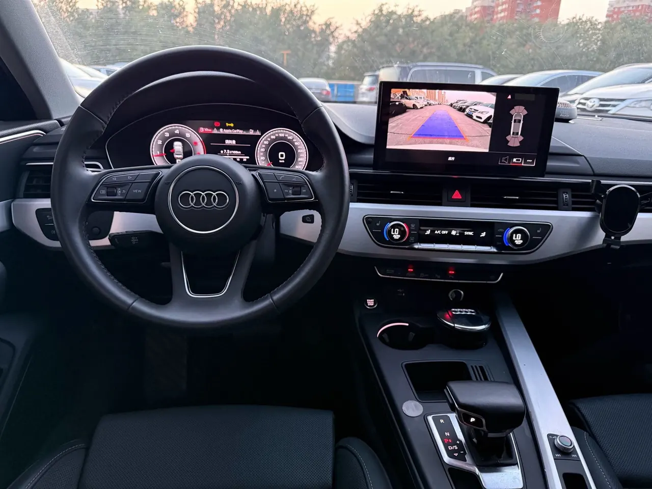Audi 2020 A4L 2.0TFSI 40TFSI Deluxe Dynamic Automatic 5