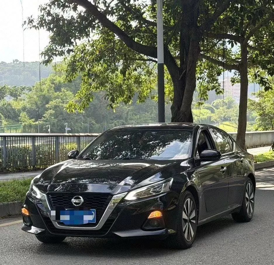 Open image lightbox: Nissan 2021 Teana 2.0 Stepless XL Comfort Edition Automatic Gear