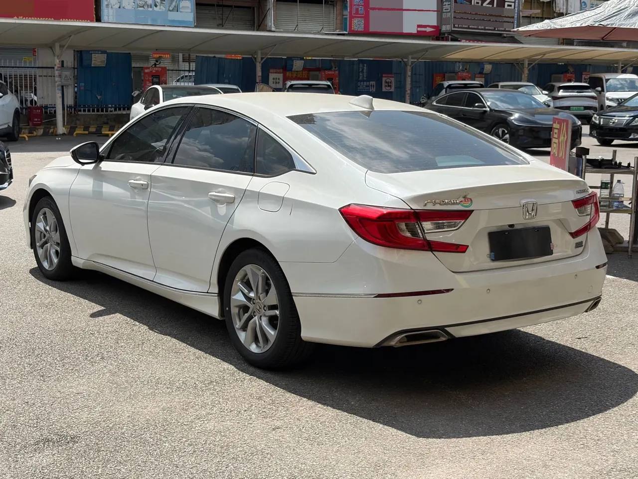 Honda 2021 10th Generation Accord 1.5T Stepless 260TURBO Luxury Star Limited Edition Automatic Gear 5