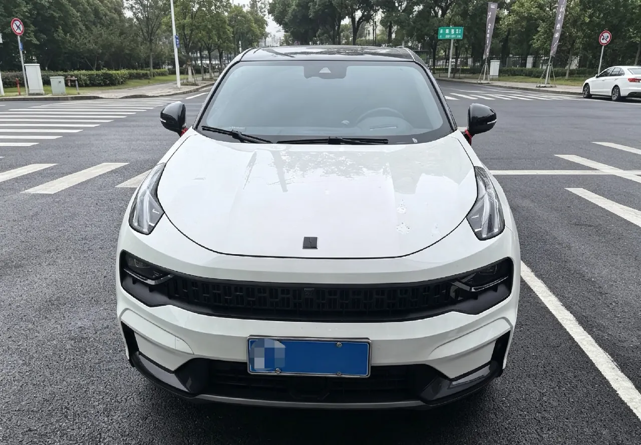 LYNK&amp;CO 2020 LYNK&amp;CO 05 2.0TD four-wheel drive Halo automatic gear 2