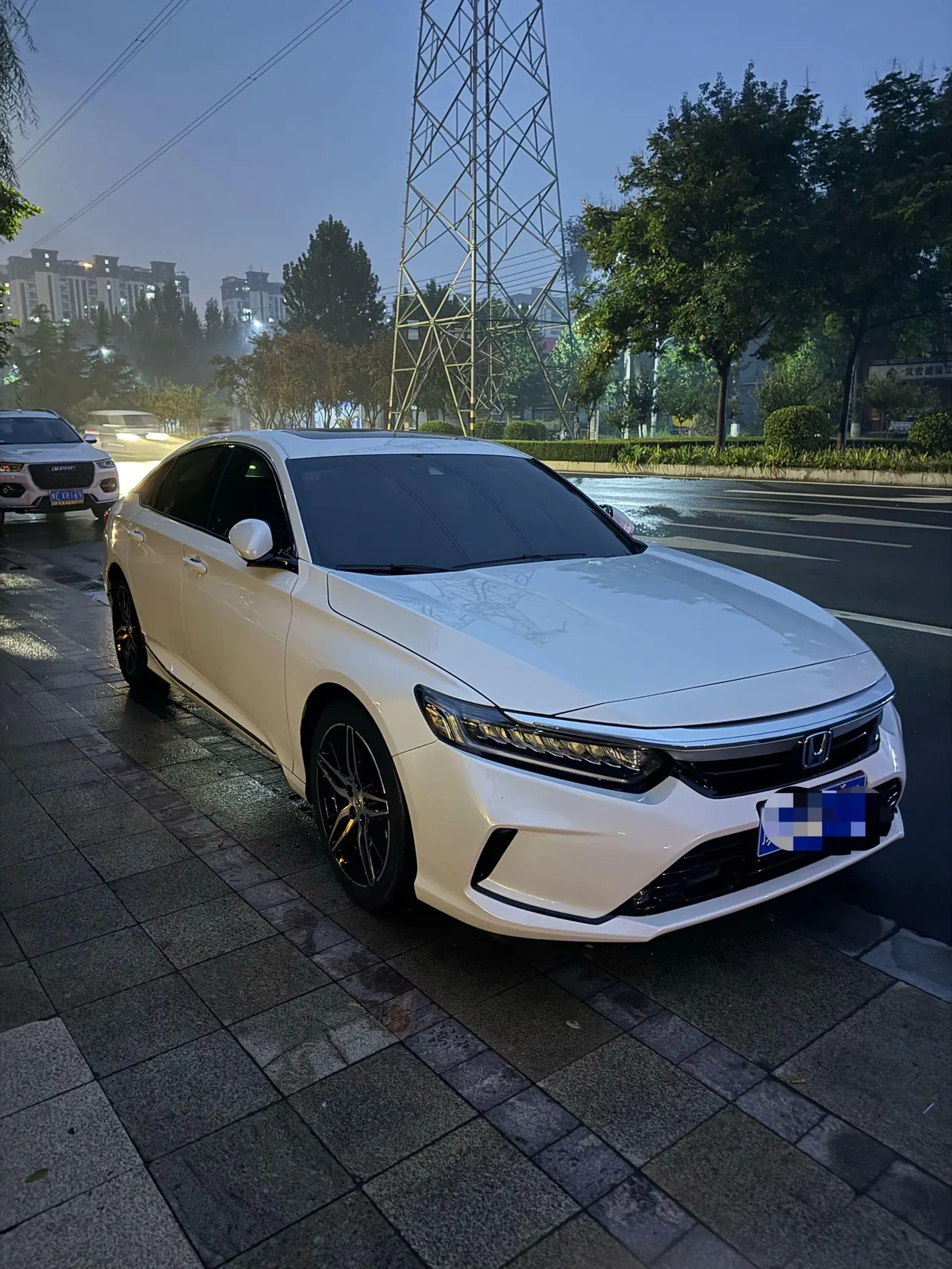 Honda INSPIRE (Yingshi Pai) 2022 INSPIRE Hybrid 2.0 Stepless Sharp and Jingshang Edition Automatic Gear 3