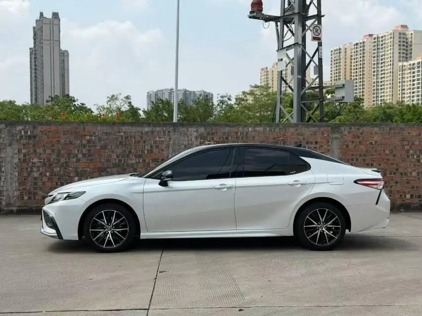 Toyota 2021 Camry 2.0S Stepless Front Edition Automatic Gear 6
