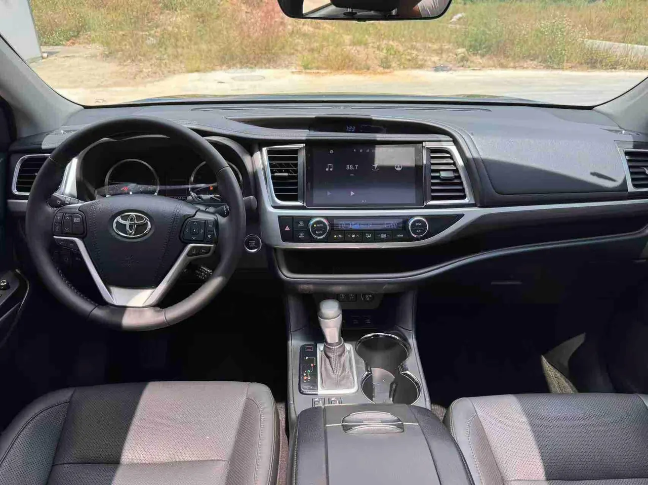 Toyota 2021 Highlander 2.0T 4-wheel drive Premium Edition 7-seat Automatic Gear 6