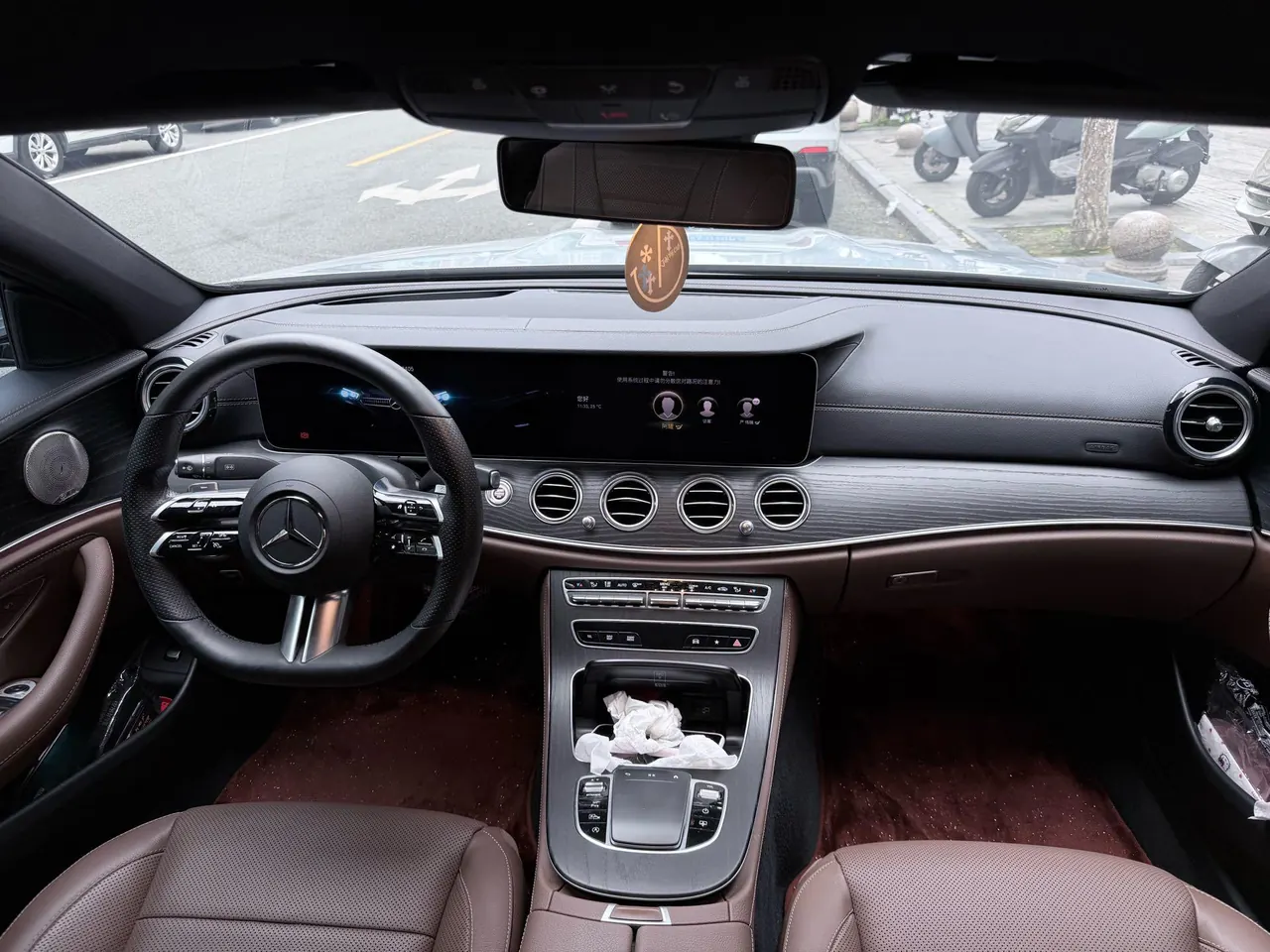Mercedes Benz E-Class 2021 E 300 L 2.0T Distinguished Sports Automatic 2