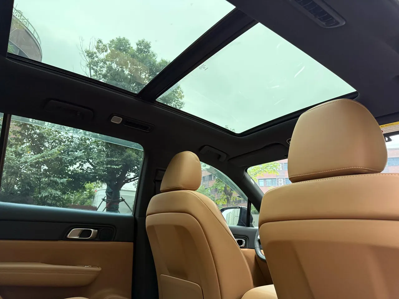 Li 2021 ONE 1.2T extended range 6-seat automatic gear 11