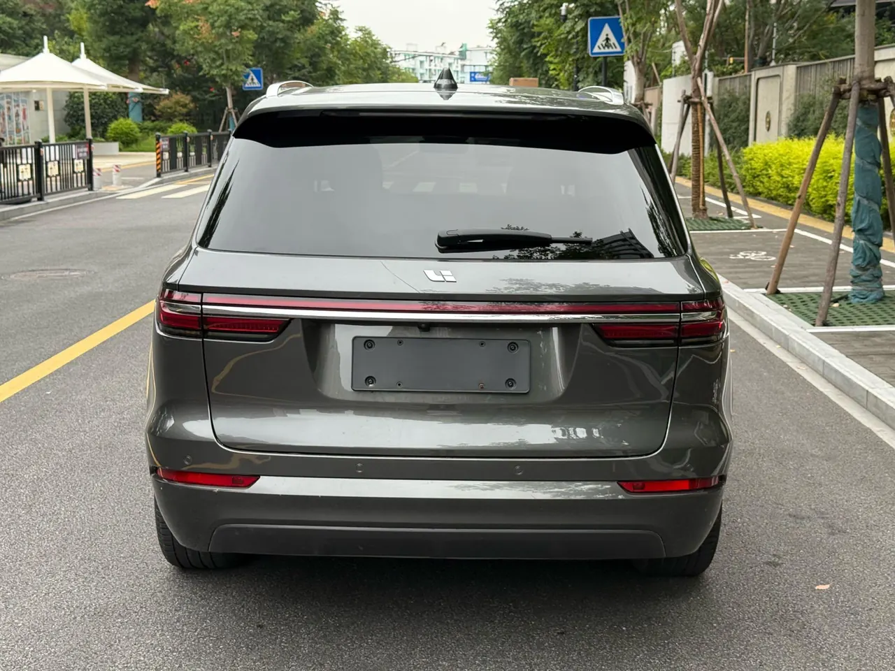 Li 2021 ONE 1.2T extended range 6-seat automatic gear 3