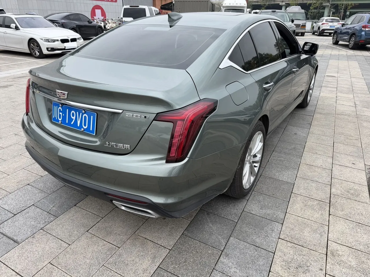 Cadillac 2023 CT5 2.0T 28T Luxury (Standard Edition) Automatic Gear 7