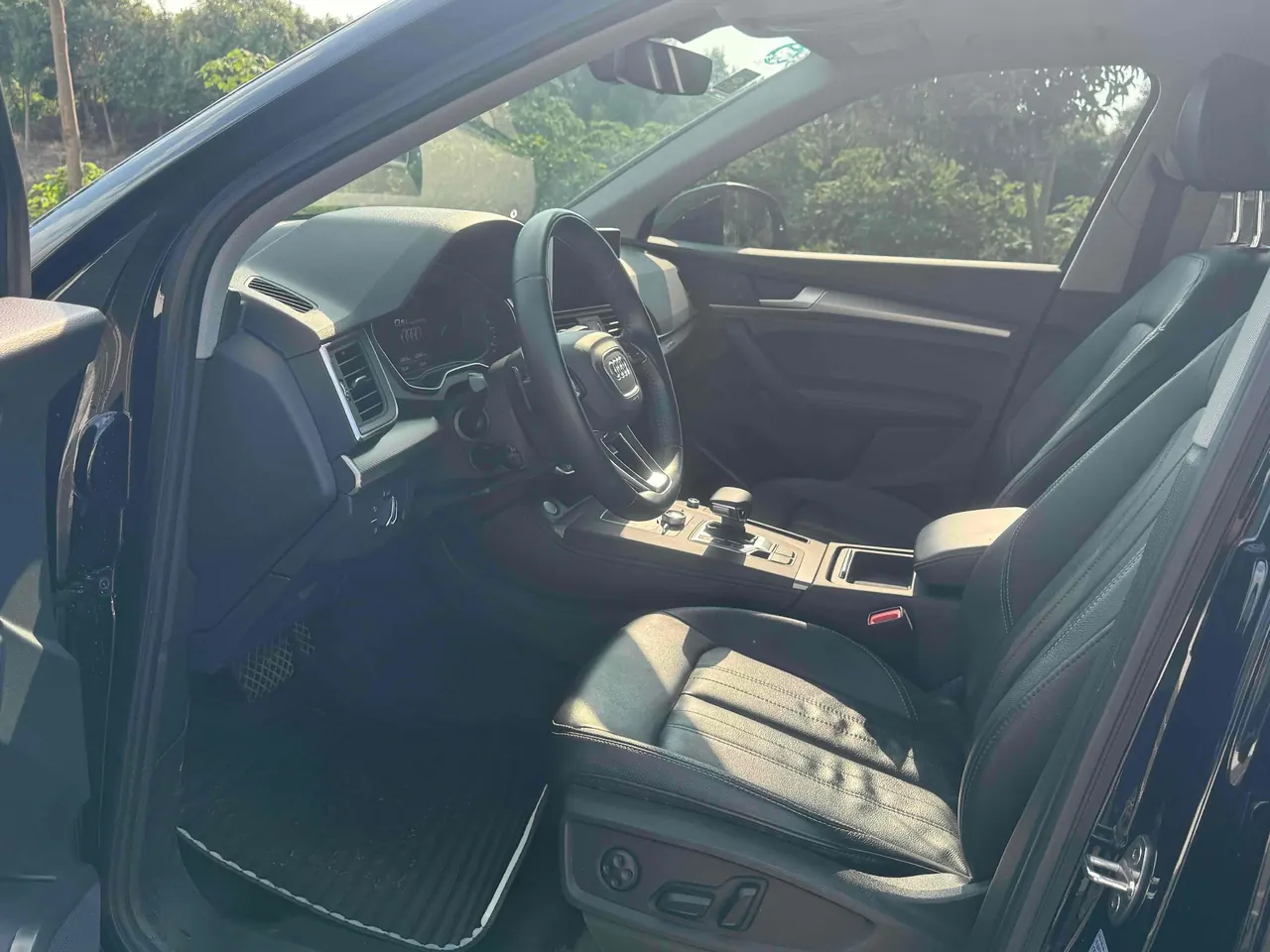 Audi 2020 Q5L 2.0TFSI 45TFSI exclusive fashion automatic 4