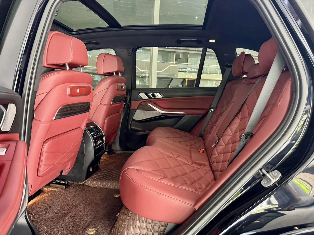 BMW 2023 X5 xDrive40Li 48V 3.0T M sports obsidian night suit automatic gear 5