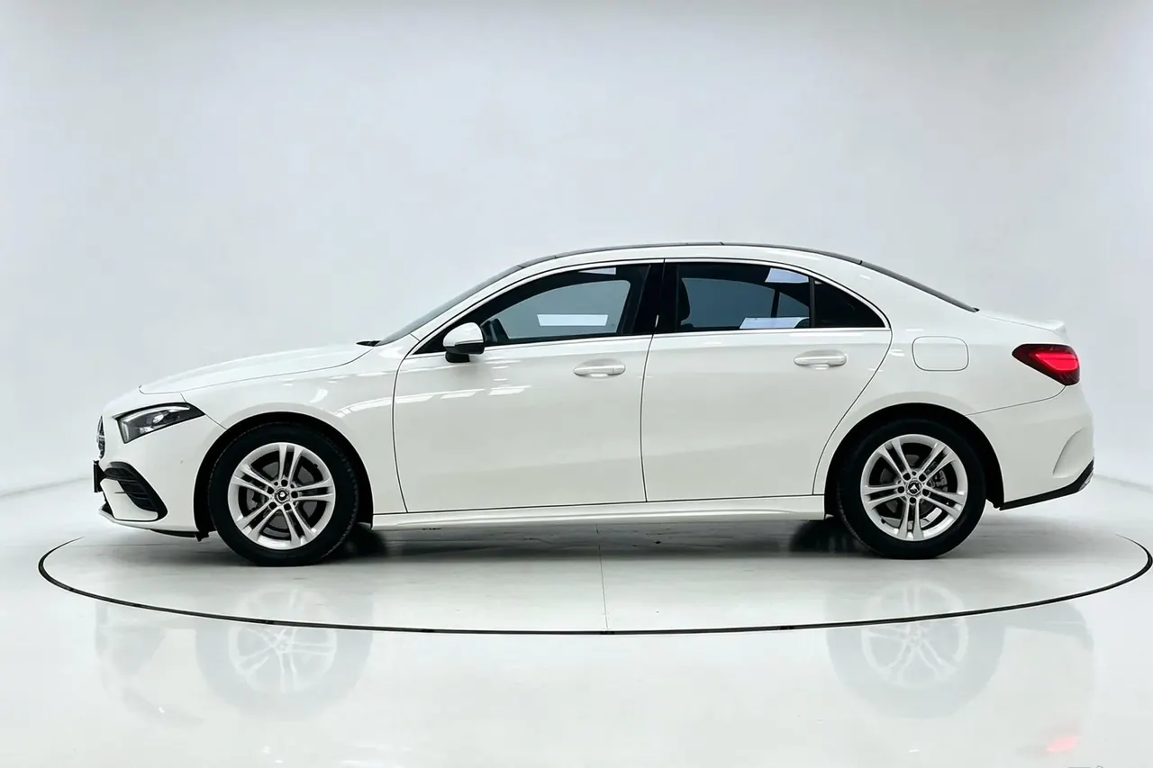 Mercedes Benz Class A 2023 A 180 L 1.3T automatic gear 4