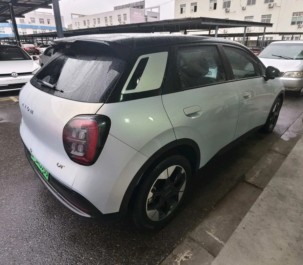 GAC Aion 2025 AION UT 420 Smart Edition Automatic Gear 9