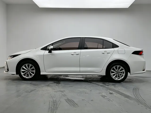Toyota 2021 corolla 1.2T stepless elite PLUS version of automatic gear 3