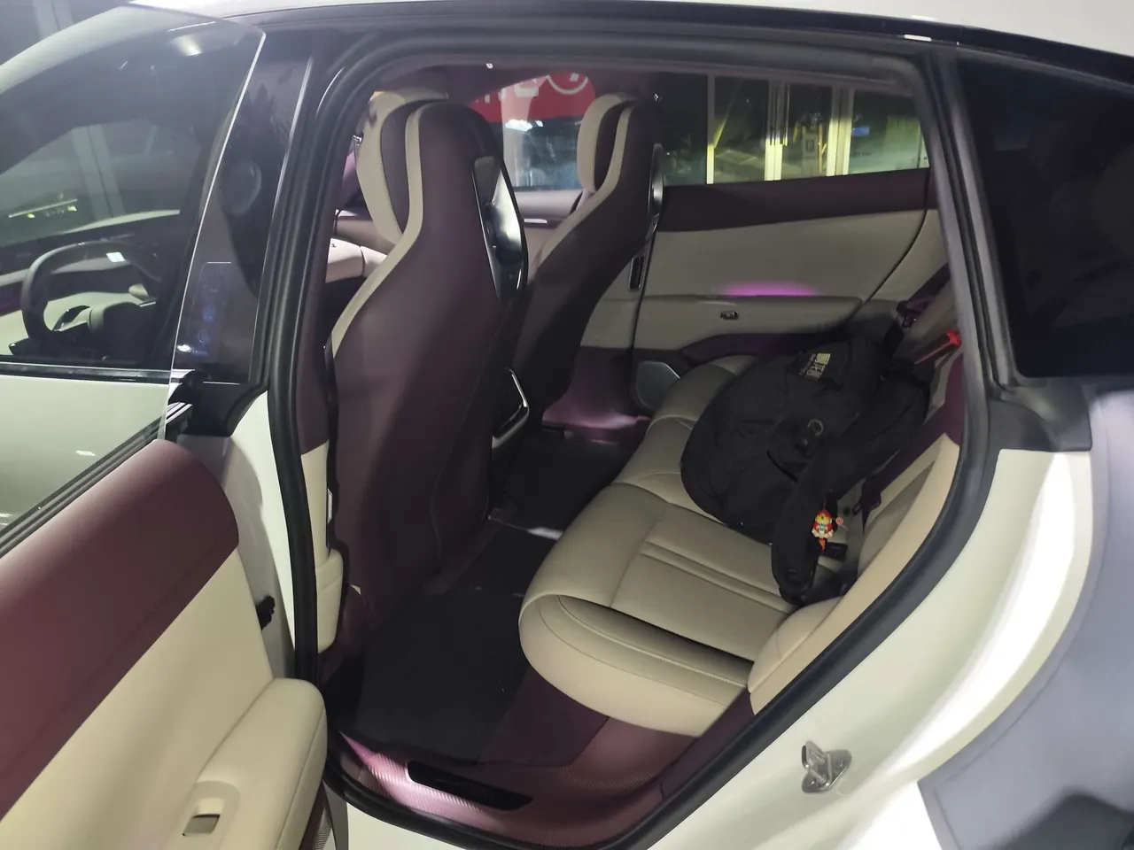 MI 2026 YU7 Standard Edition Automatic Gear 4