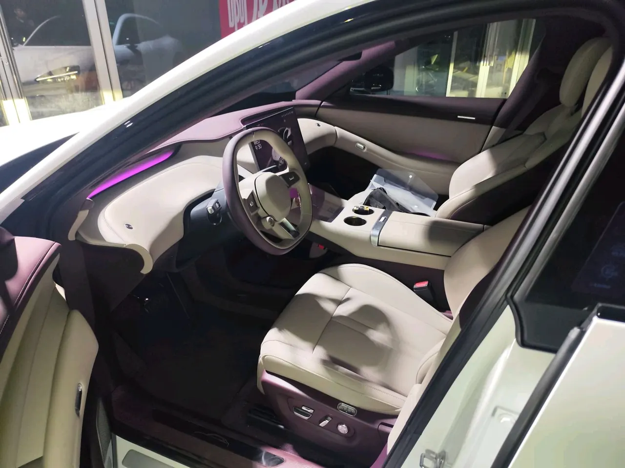 MI 2026 YU7 Standard Edition Automatic Gear 5