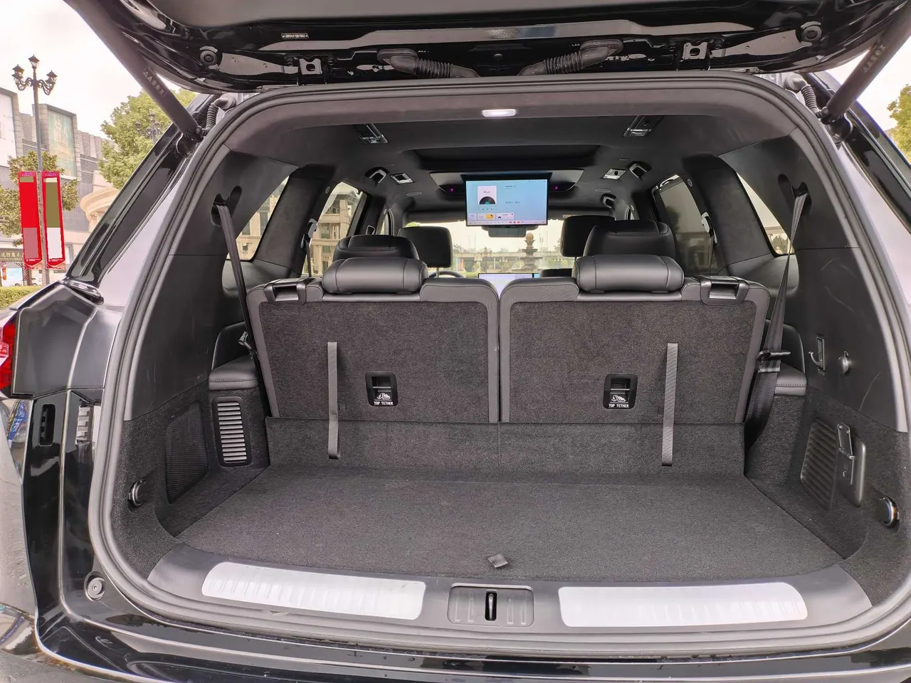 WEY 2025 Blue Mountain DHT 1.5T Four-wheel Drive Smart Drive Ultra Automatic Gear 9