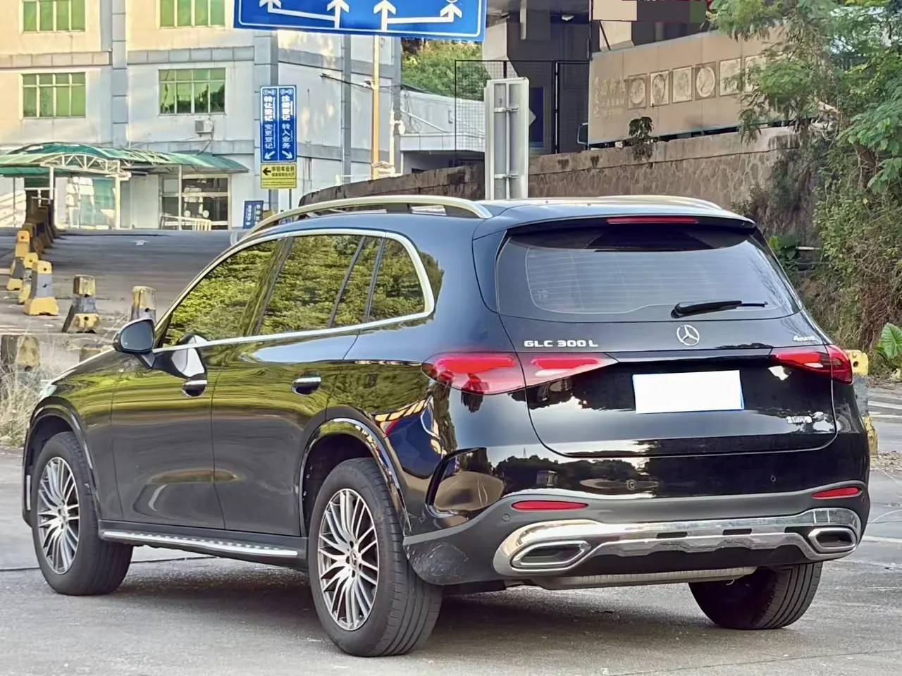 Mercedes Benz 2025 GLC 300 L 4MATIC 48V 2.0T dynamic 5-seat automatic gear 4