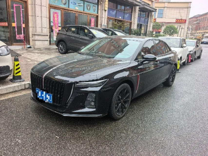 Open image lightbox: HongQi 2025 H5 1.5T Xuan Ying Edition Automatic Gear