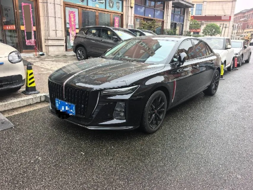 HongQi 2025 H5 1.5T Xuan Ying Edition Automatic Gear 3