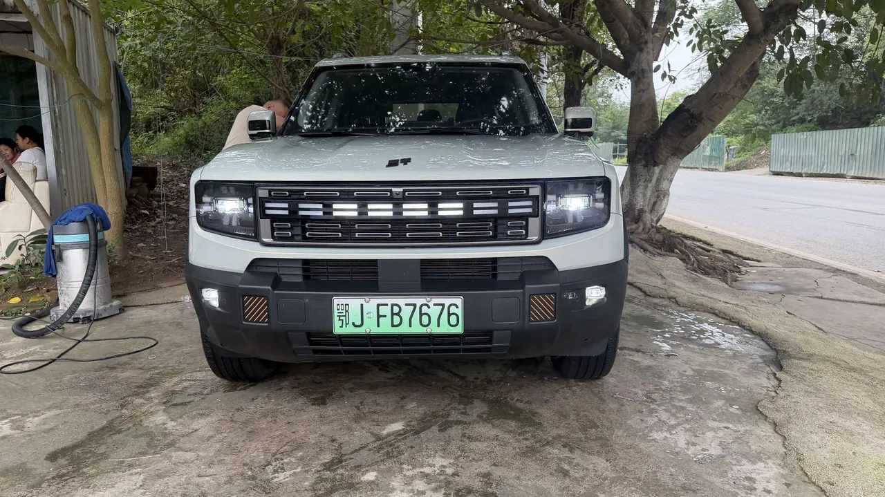 Jetour 2025 ShanHai T1 C- DM 1.5T 150km Haihai Automatic Gear 3
