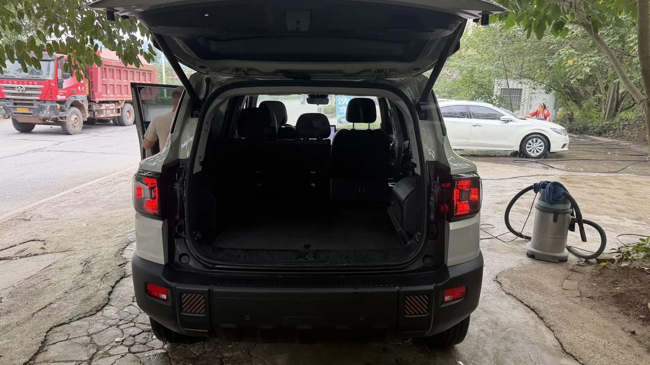 Jetour 2025 ShanHai T1 C- DM 1.5T 150km Haihai Automatic Gear 5