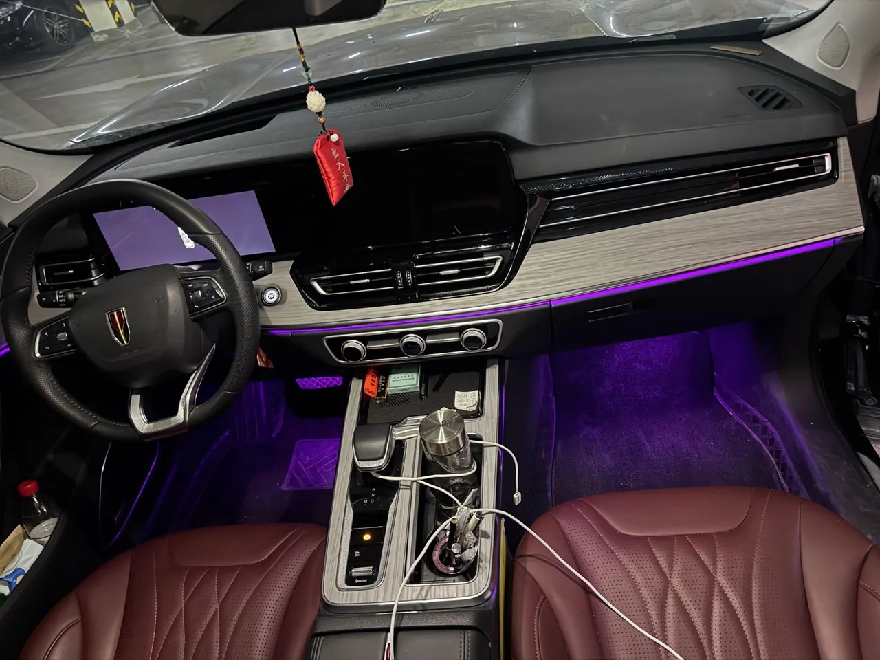 HongQi 2025 HS5 2.0T Two-Drive Flag Enjoy Pro Edition Automatic Gear 10