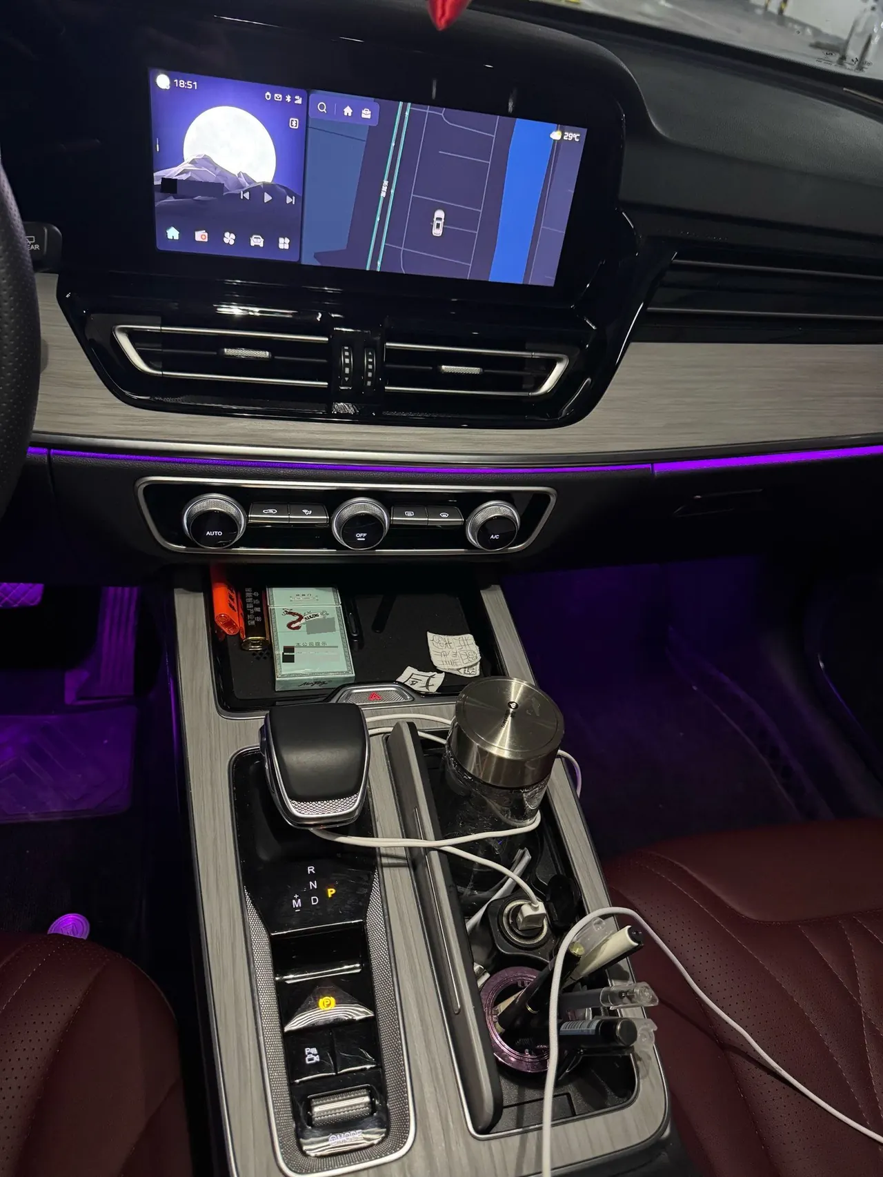 HongQi 2025 HS5 2.0T Two-Drive Flag Enjoy Pro Edition Automatic Gear 4