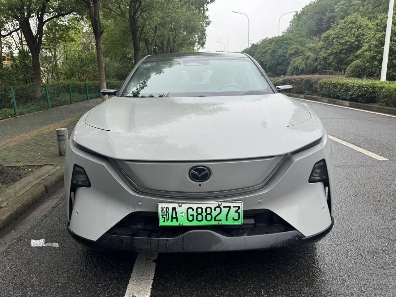 Mazda 2025 EZ-60 200 Max automatic gear 2