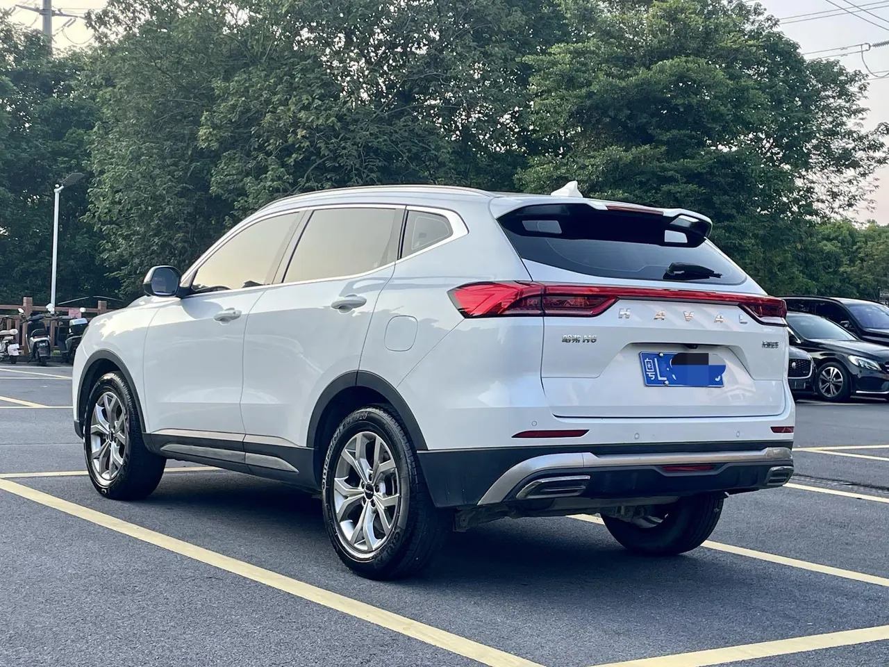 Haval 2023 H6 1.5T National Tide Champion Edition Automatic Gear 3