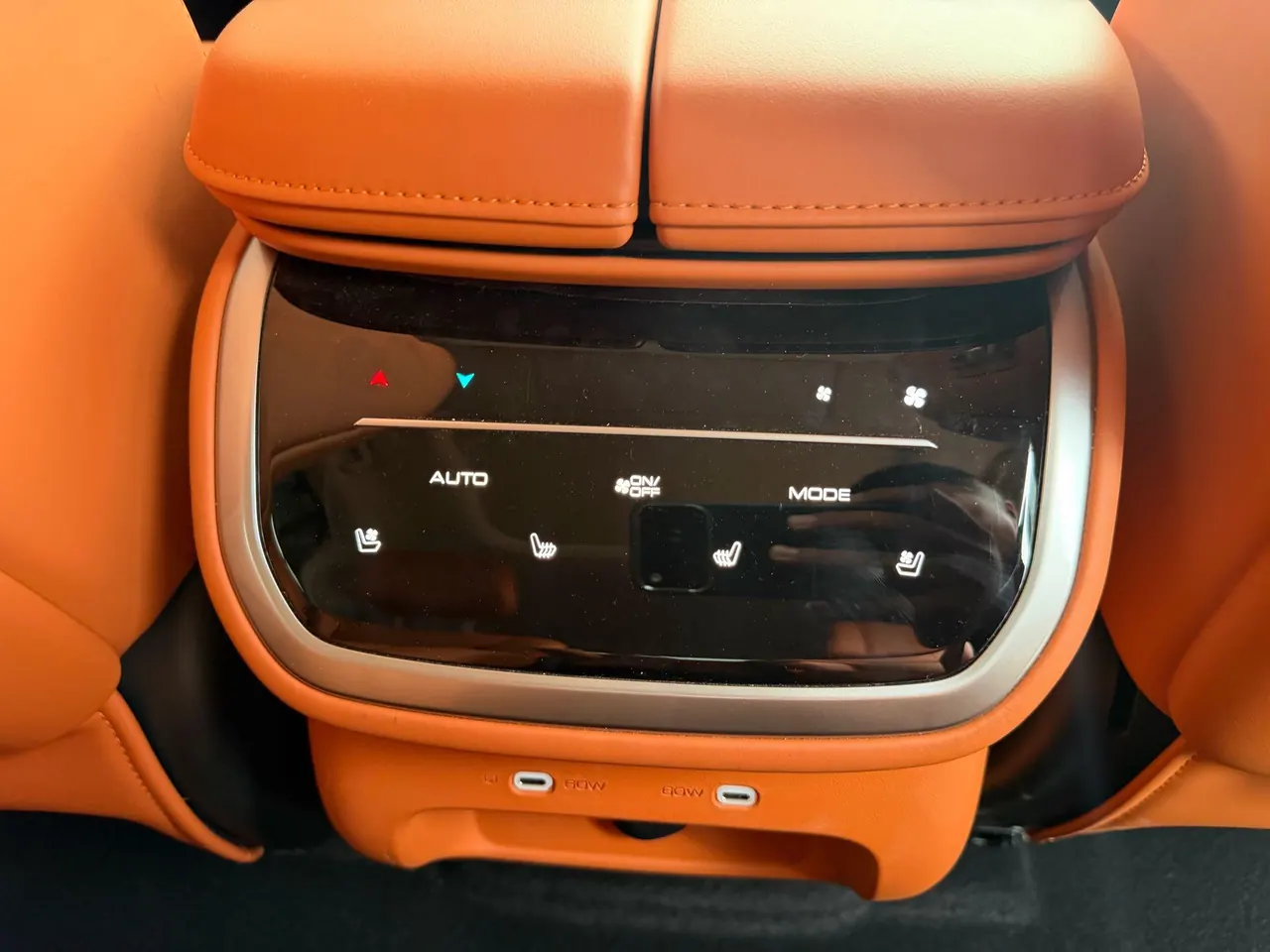 WEY 2026 Blue Mountain DHT 1.5T Intelligent Advanced Edition Four-wheel Drive Max Automatic Gear 9