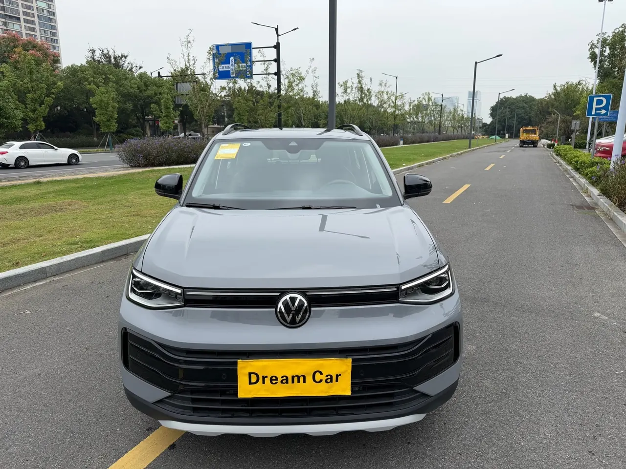 Volkswagen 2026 Tuyue Xinrui 1.5TSI 300TSI Sharp Enjoy Edition Automatic Gear 2