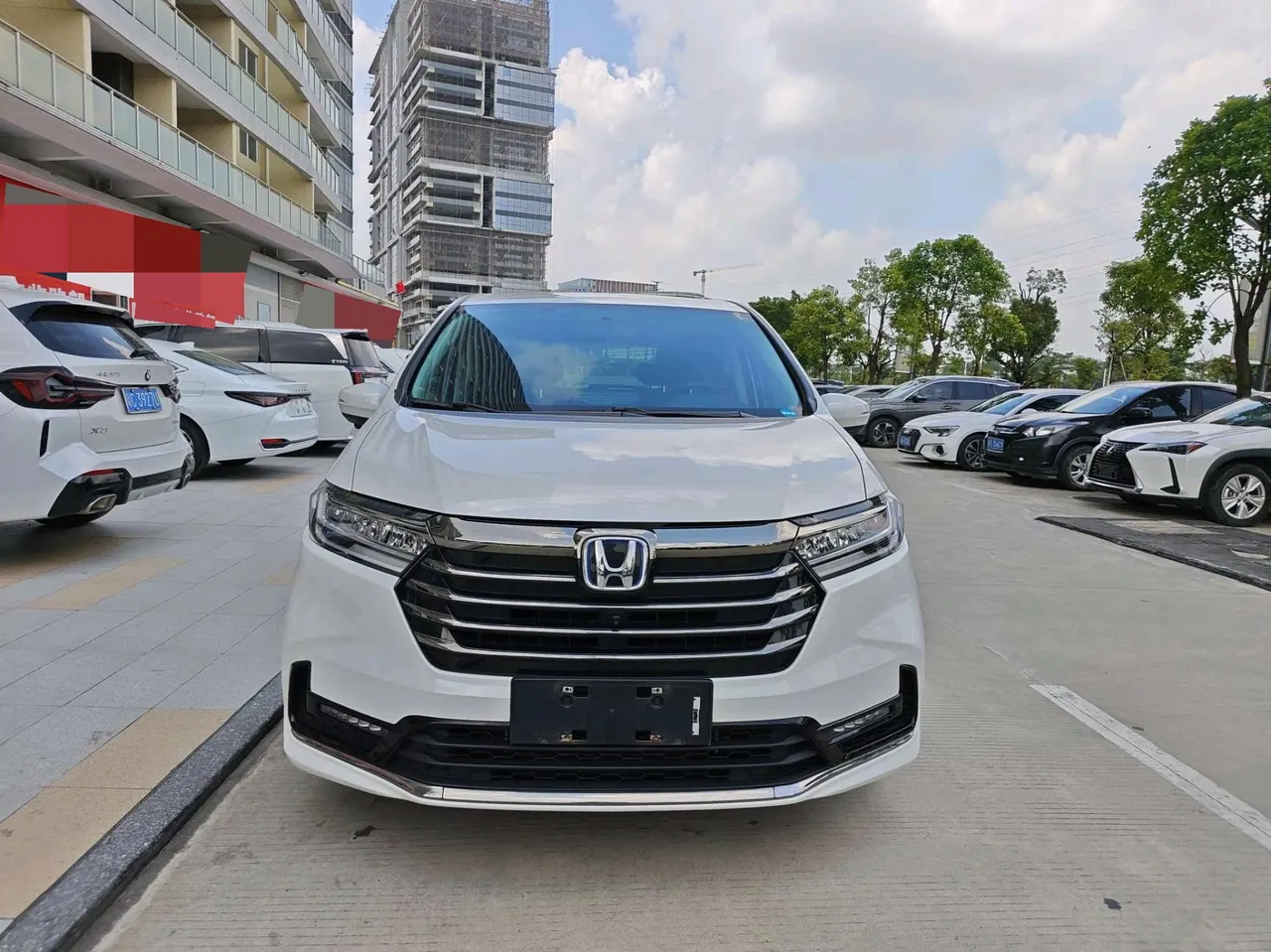 Honda 2024 Odyssey Hybrid 2.0 Stepless Sharp and Pleasant Edition Automatic Gear 2